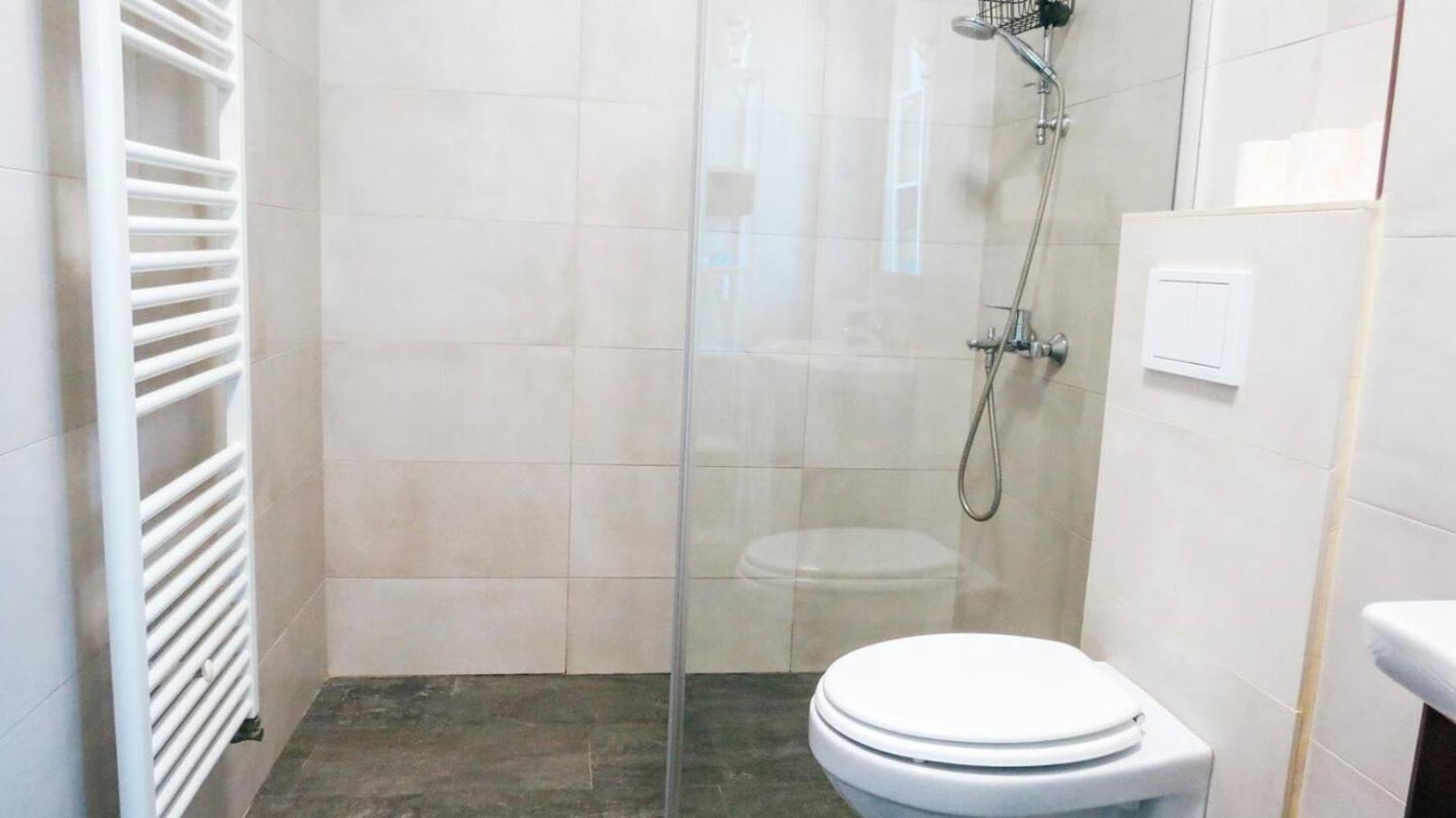 Eden Escape Appartement Cluj-Napoca Buitenkant foto